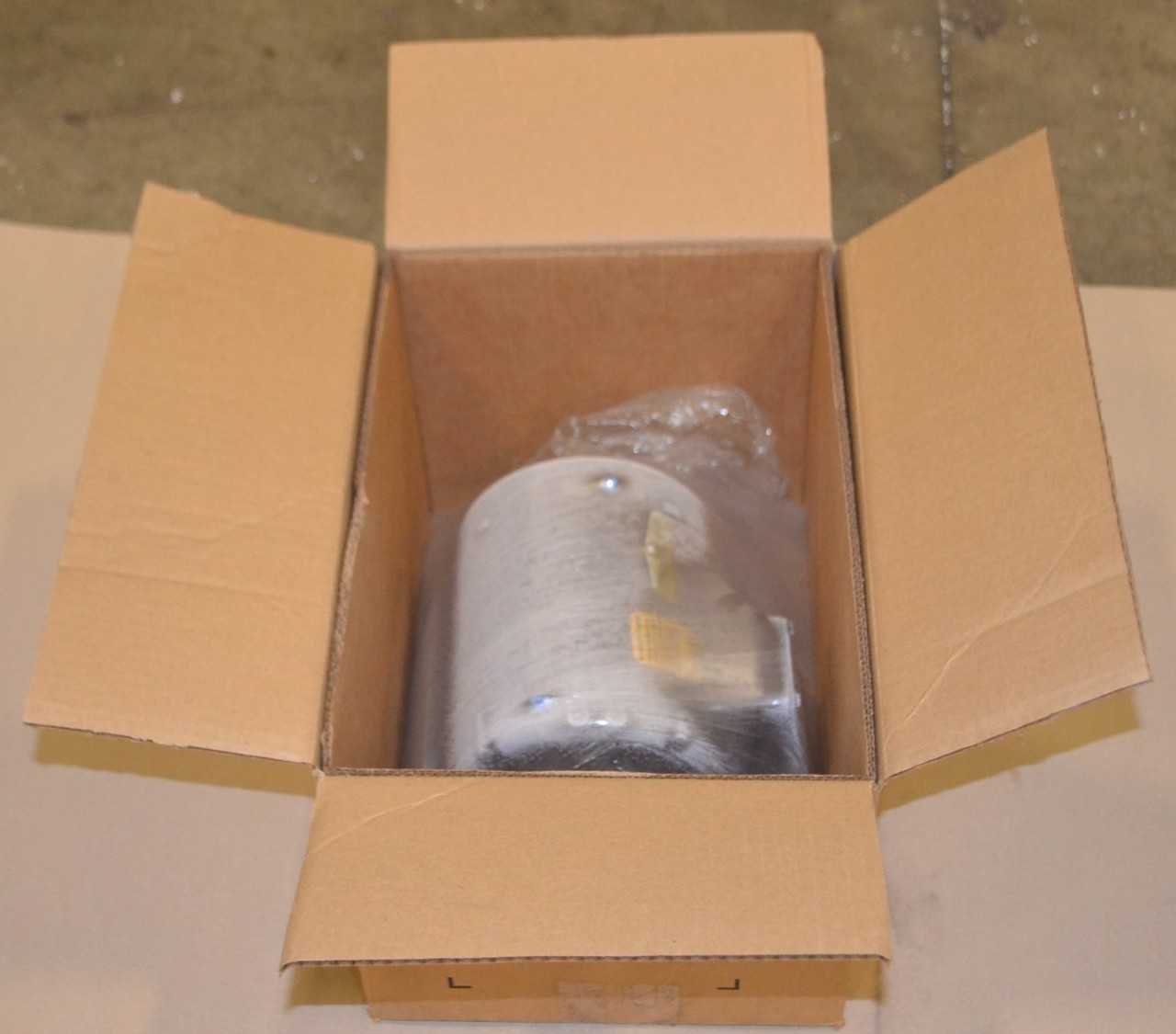 NEW BALDOR 09960Q 3/4HP ELECTRIC MOTOR - ELECTRIC MOTORS