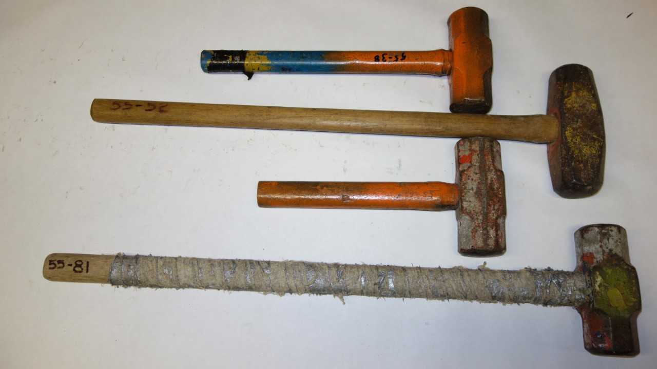 LOT OF 4 ASSORTED SLEDGEHAMMERS - HAND TOOLS