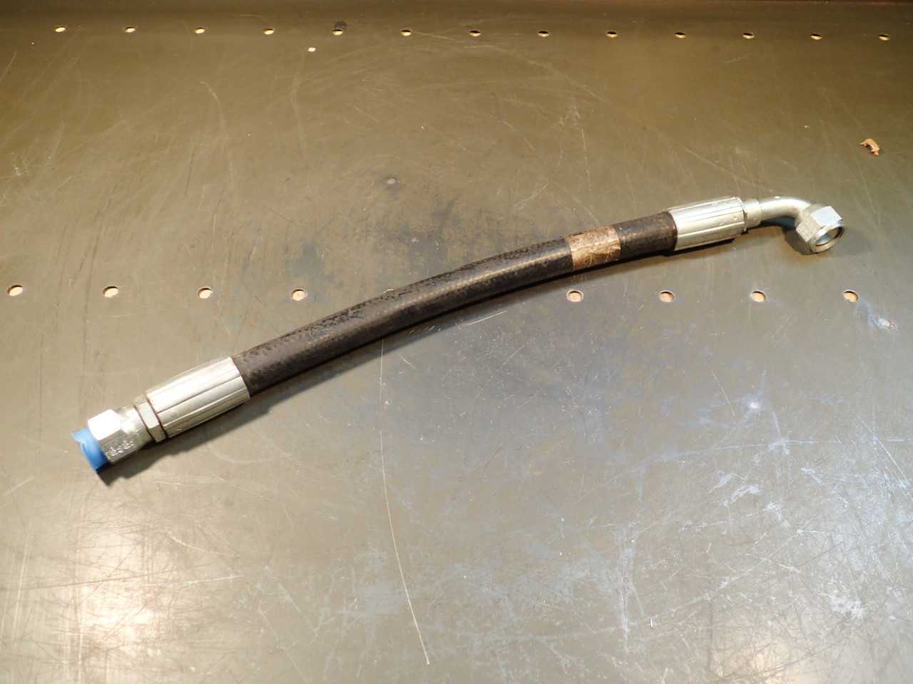 Gates 8M3K Hydraulic Hose 15-3/4" end to CL -8 Female JIC x -8 Female JIC 90 NOS - INDUSTRIAL PARTS