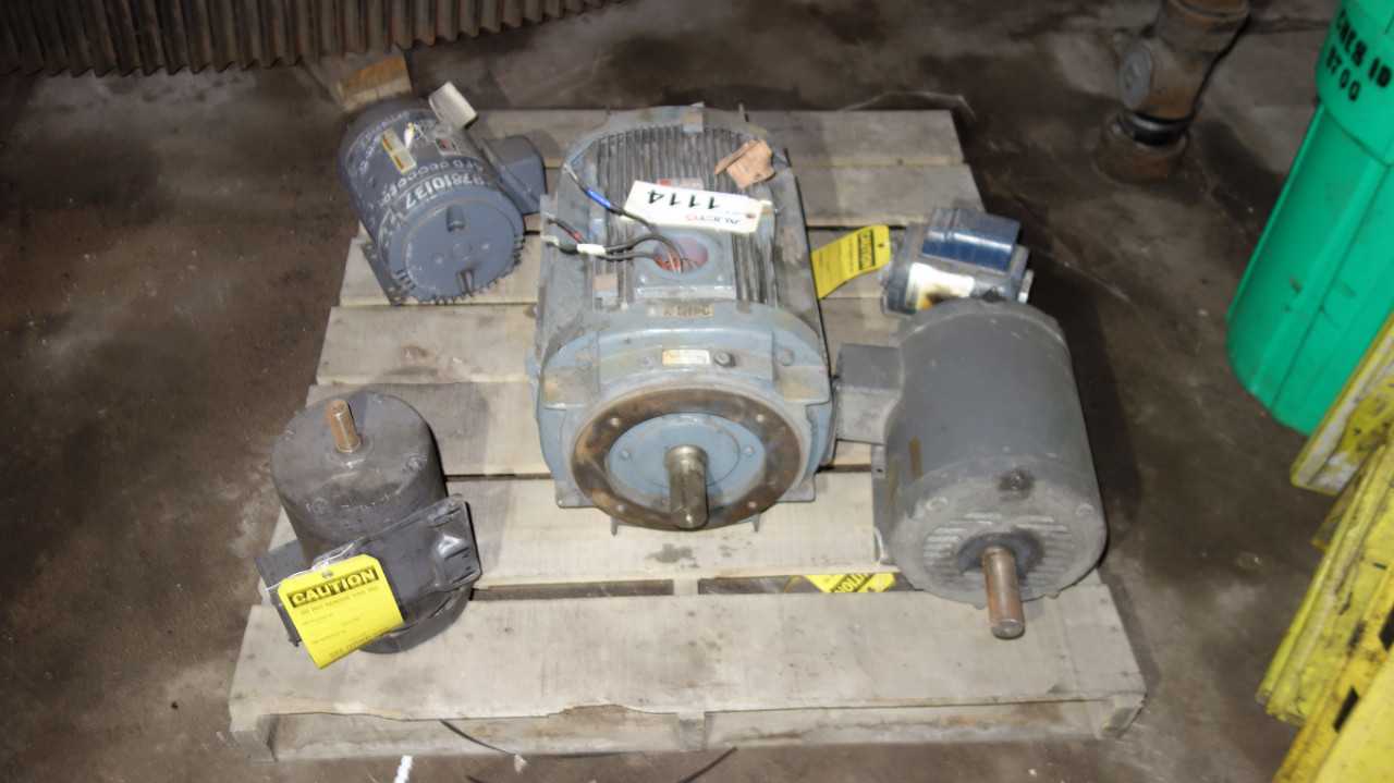 LOT OF 5 AC MOTORS - ELECTRIC MOTORS