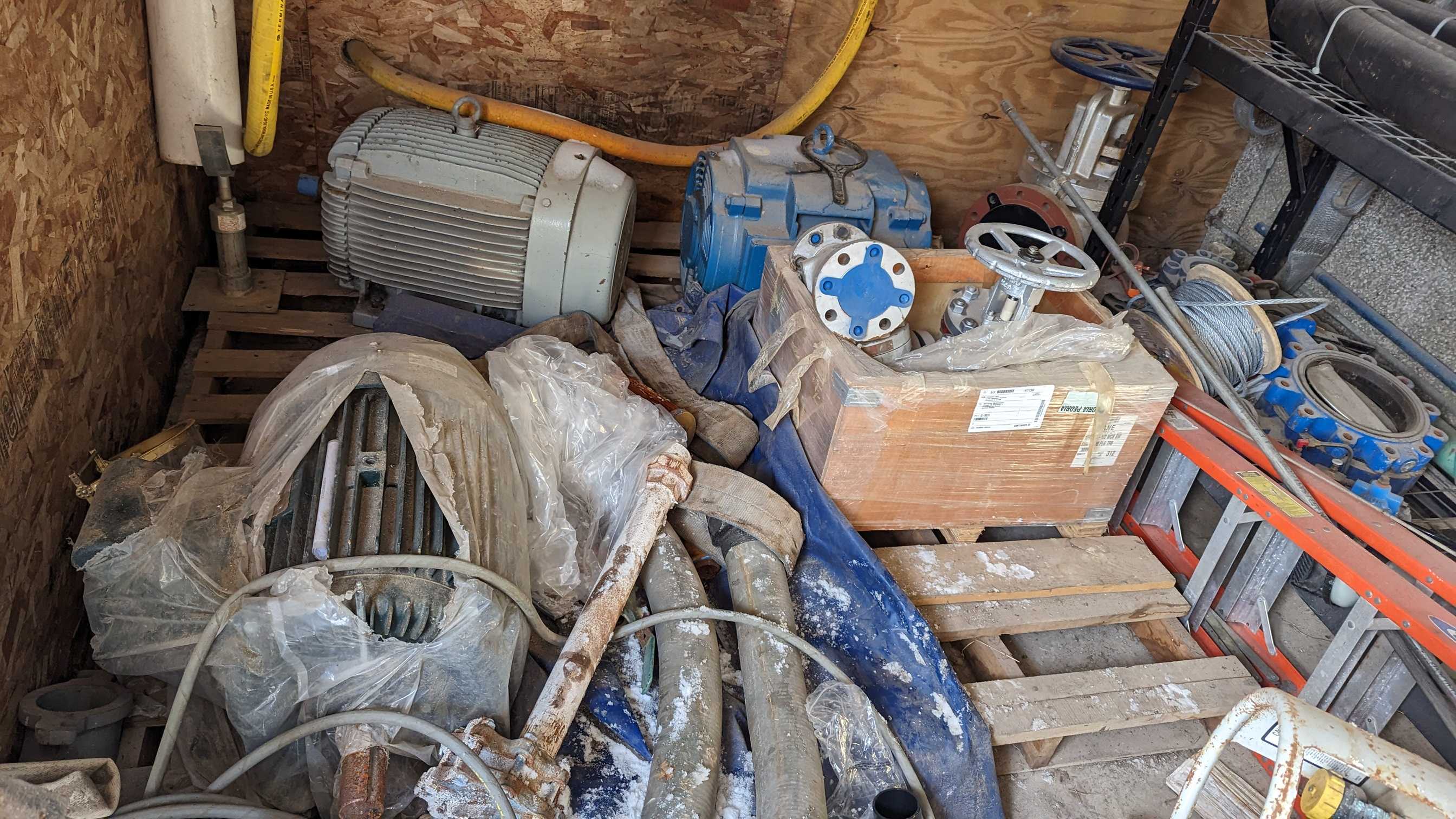 BULK LOT OF SHELVING CONTENTS - MOTORS, PUMPS, VALVES - SHELVING