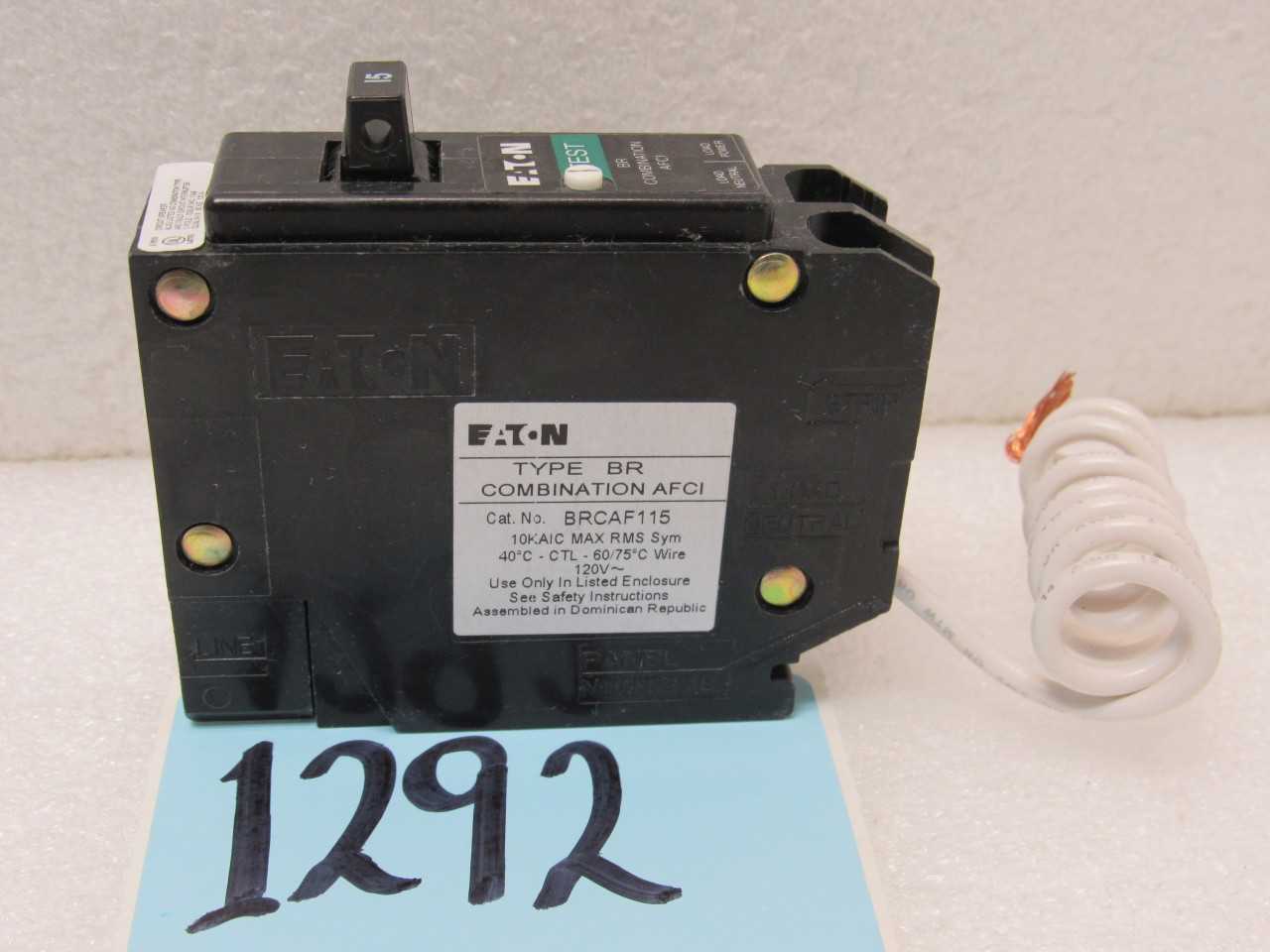 LOT OF EATON RESIDENTAL BREAKERS - MISCELLANEOUS