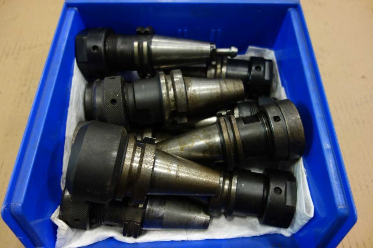 LOT OF ASSORTED CAT40 TOOL HOLDERS - PARLEC, LYNDEX - ELECTRIC POWER TOOLS
