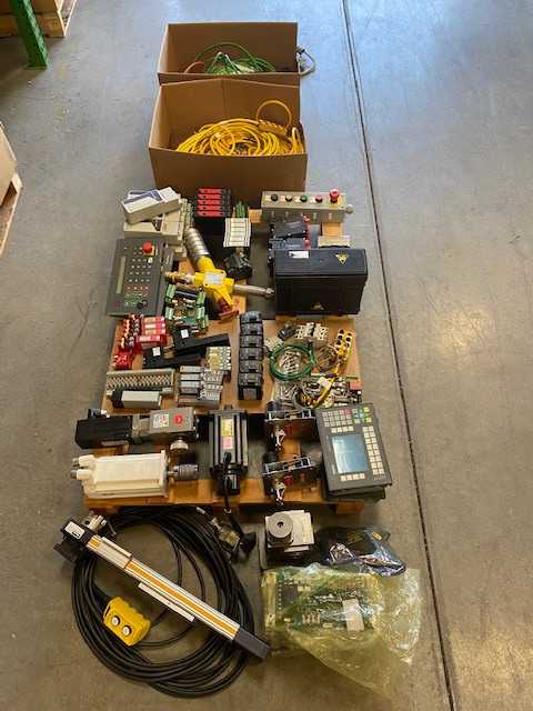 Lot of Industrial Automation Equipment - Allen Bradley/Siemens and Other Brands "Like New - Pulled from New Machinery and Bench Tested" - INDUSTRIAL PARTS Lot of Industrial Automation Equipment - Allen Bradley/Siemens and Other Brands "Like New - Pulled from New Machinery and Bench Tested" - INDUSTRIAL PARTS