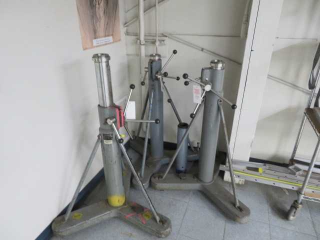 Brunson Stand Model 233 - MISCELLANEOUS