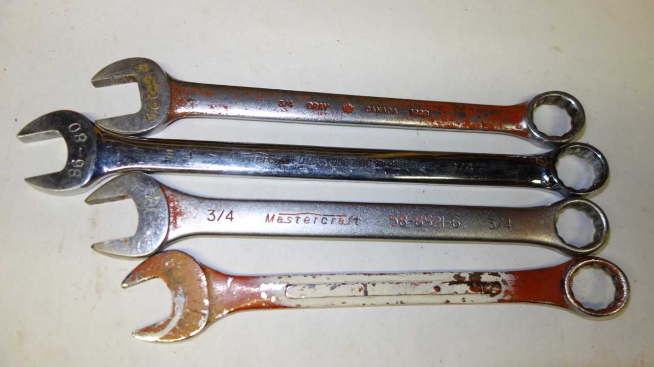 LOT OF 15 ASSORTED COMBINATION WRENCHES - HAND TOOLS