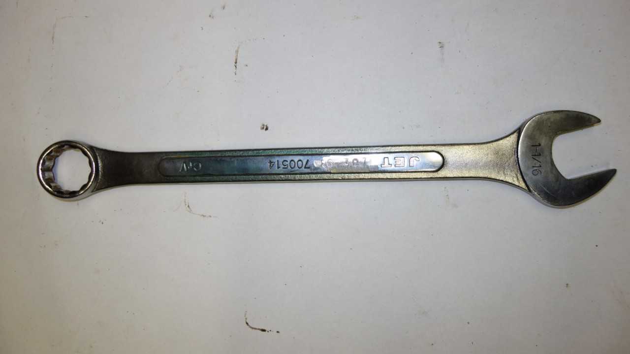 LOT OF 6 ASSORTED COMBINATION WRENCHES - HAND TOOLS