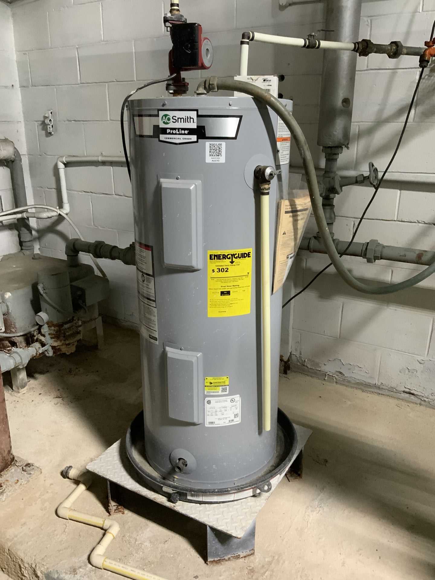 A.O. SMITH ENT-3 - 100 HOT WATER TANK - PROCESS EQUIPMENT