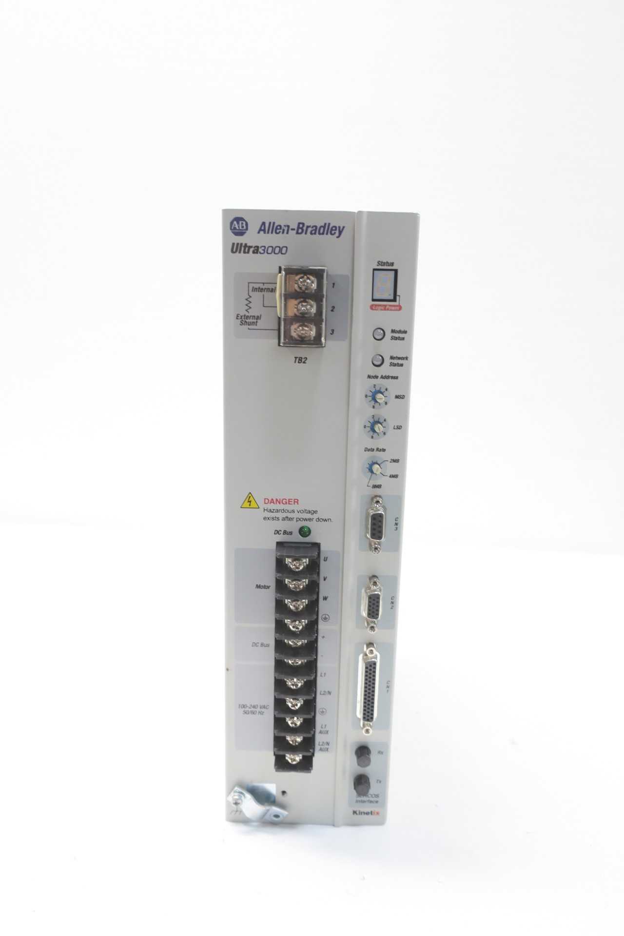 ALLEN BRADLEY 2098-DSD-030-SE ULTRA3000 SERVO DRIVE - AUTOMATION & CONTROLS
