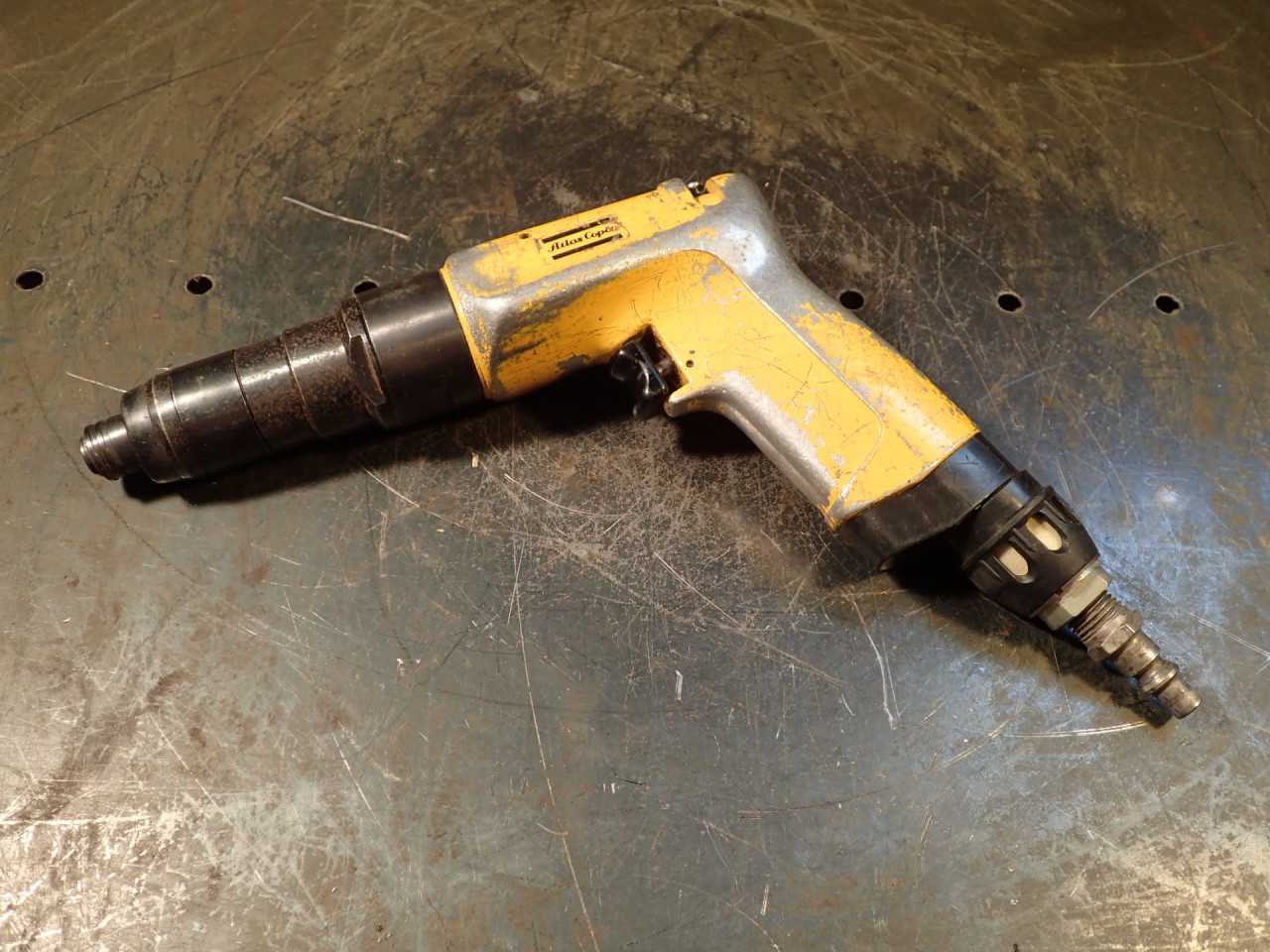 Atlas Copco TWIST HR08 Pistol Grip Pneumatic Screwdriver: 800-RPM - PNEUMATIC POWER TOOL