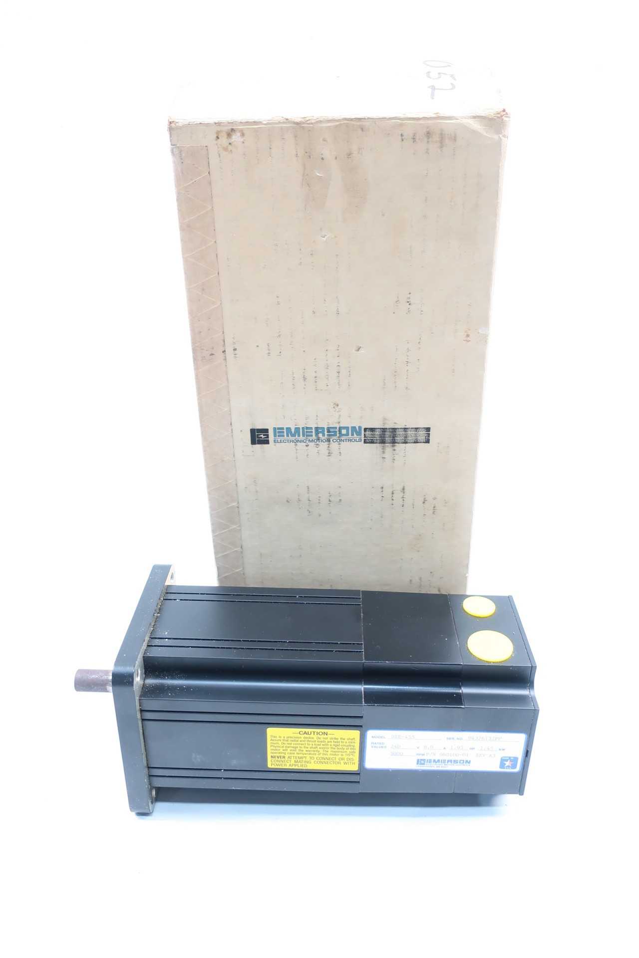 NEW EMERSON DXE-455 SERVO MOTOR 3000RPM REV A3 240V-AC 8A AMP 1.95HP - SERVO