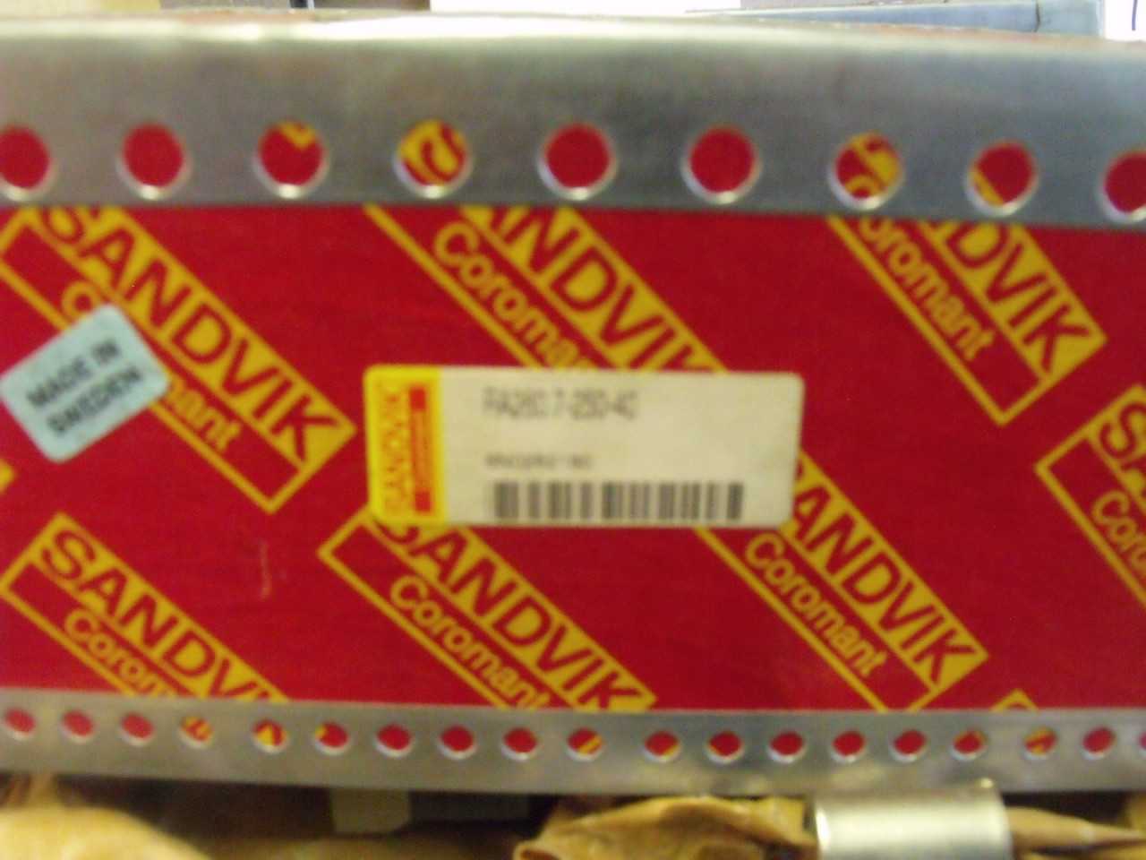 NIB Sandvik RA260.7-250-40 T-Max 10 inch milling cutter - MISCELLANEOUS