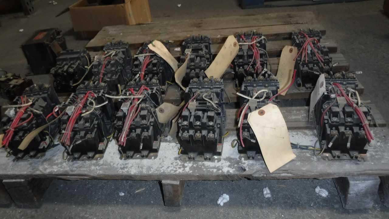 Lot of Twelve 10 HP Allen-Bradley Size 1 Starters - MOTOR STARTERS