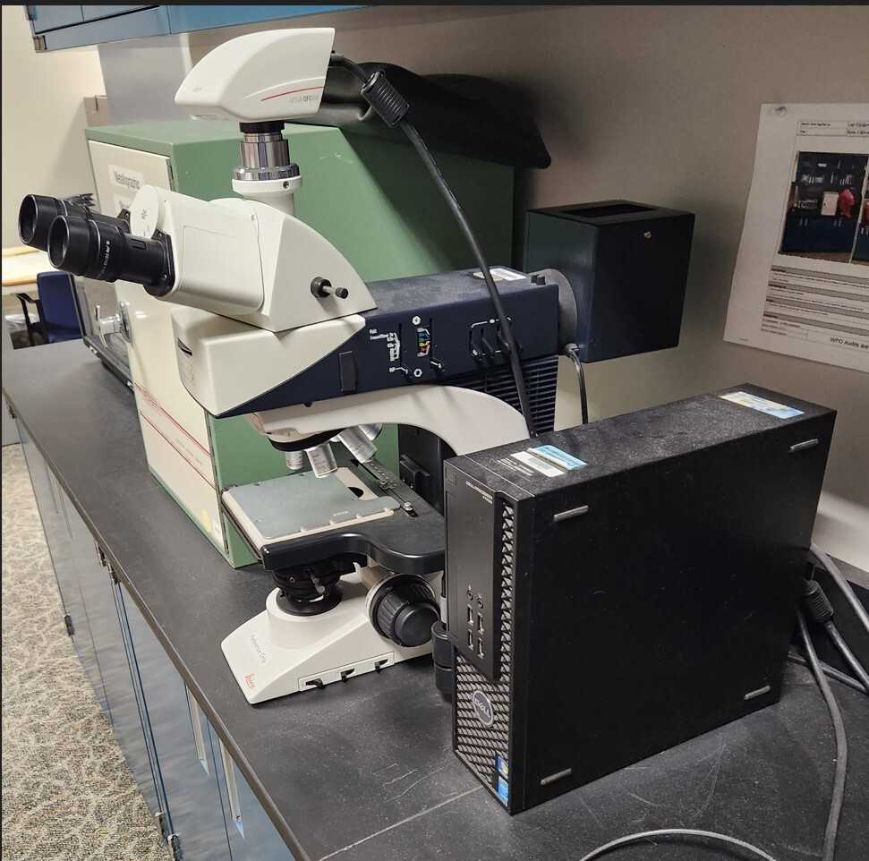 2012 Leica DM2500M Microscope - Cross Polarized Light - LAB & SCIENTIFIC