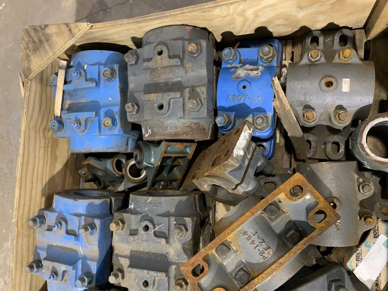 CRATE OF PILLOW BLOCK BEARINGS VARIOUS SIZES DODGE ETC. - BEARINGS