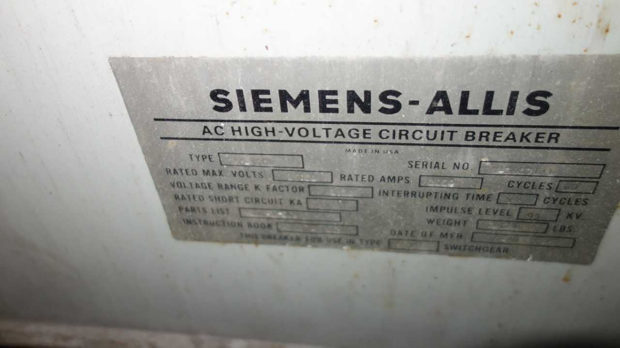 SIEMENS ALLIS FC-500B 2000A 1500V-AC CIRCUIT BREAKER - CIRCUIT BREAKERS