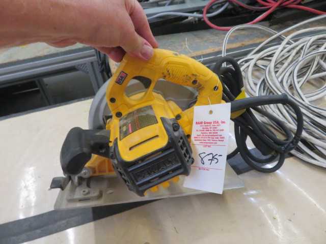 Dewalt Saw - MISCELLANEOUS