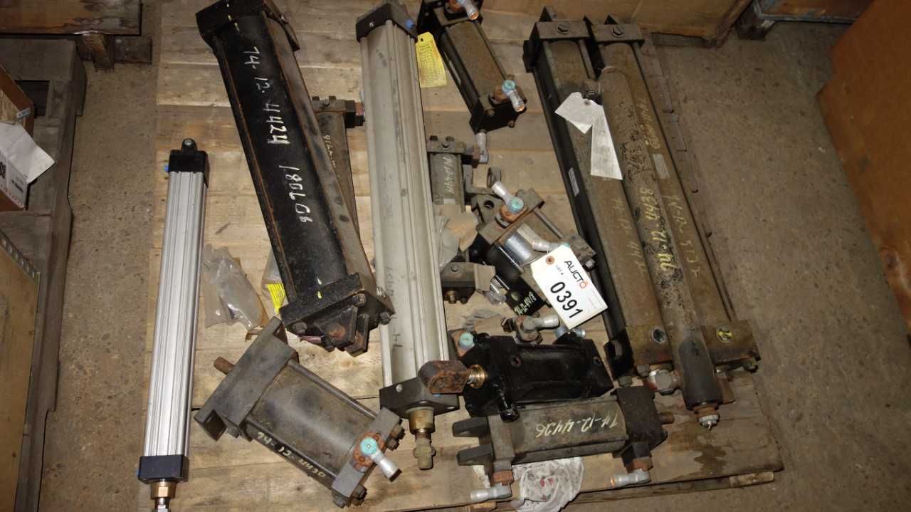 1 PALLET OF ASSORTED PNEUMATIC CYLINDERS, PARKER - PNEUMATIC CYLINDERS & ACTUATORS