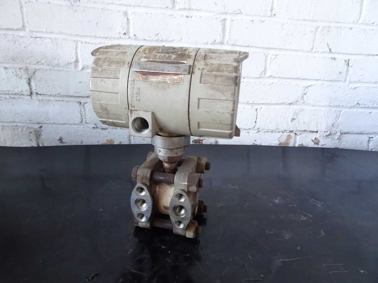 BAILEY pressure transmitter - INSTRUMENTATION