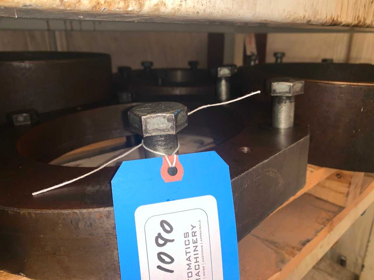 Cylinder holders for lathe work - PALLET JACKS
