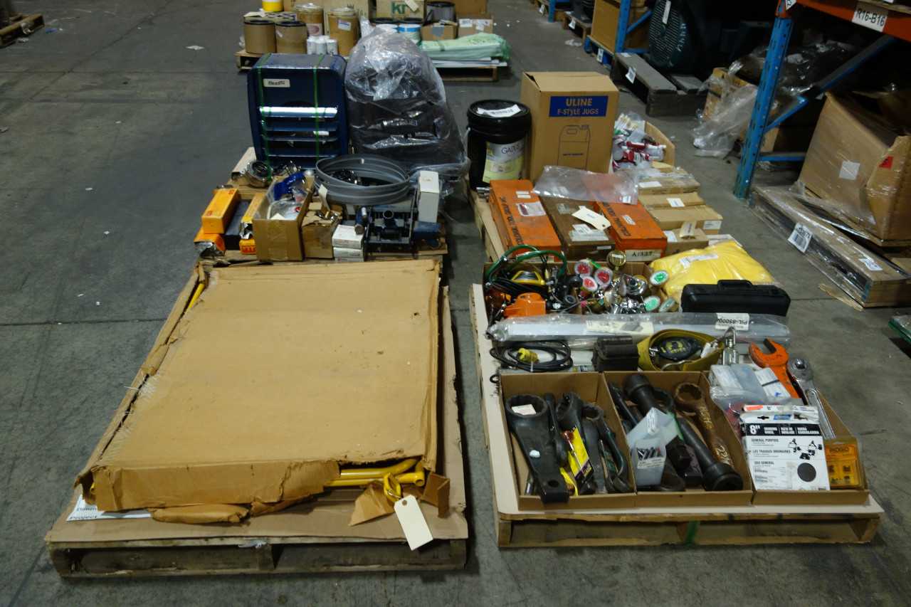 4 PALLETS OF ASSORTED TOOLS AND SAFETY EQUIPMENT - SAFETY EQUIPMENT