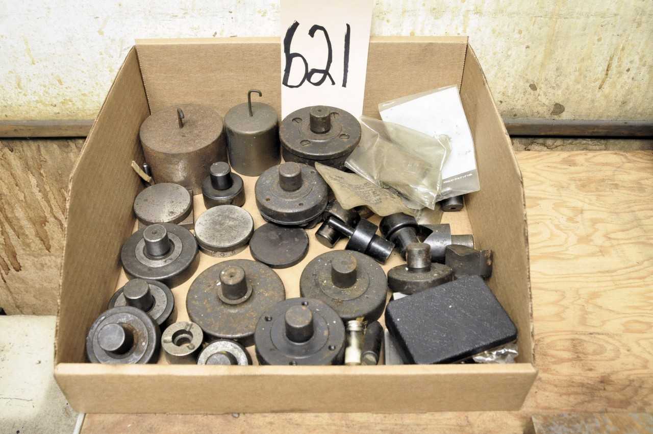 Rockwell Wilson Model 5 JR BB Bench Top Hardness Tester with Tooling in 1 Box - LAB & SCIENTIFIC