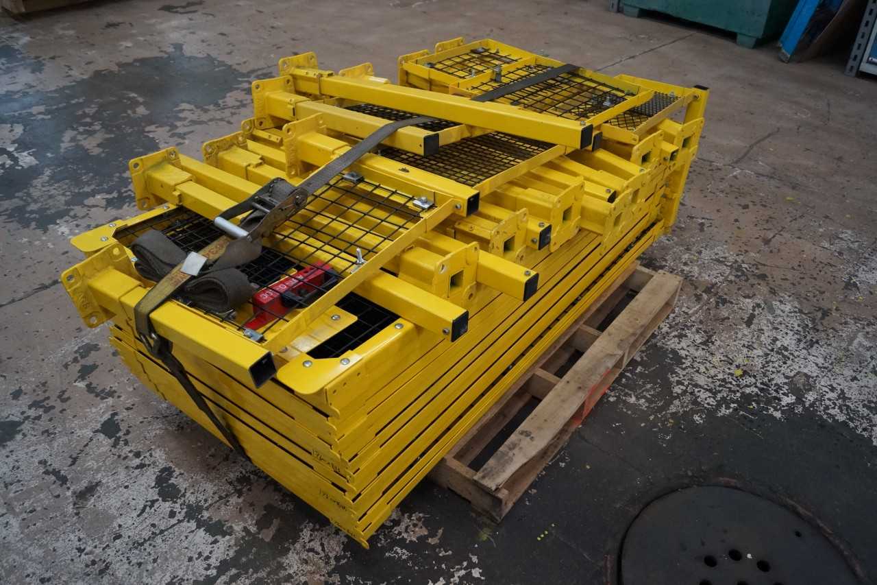 Bulk Lot of AGS Automation Fencing Guarding - INDUSTRIAL PARTS