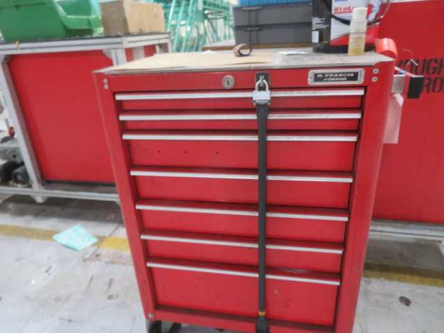 7 Drawer Tool Box Snap On and contents - MISCELLANEOUS