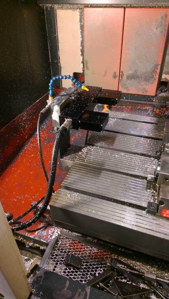 Fidia K165 5 Axis (3 + 2) CNC Vertical Machining Center - CNC MACHINING CENTERS