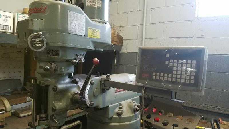Bridgeport Vertical Knee Mill - MILLING MACHINES