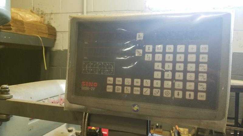 Bridgeport Vertical Knee Mill - MILLING MACHINES