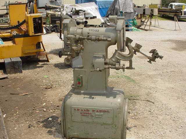 GRAND RAPIDS DOUBLE END TOOL GRINDER - GRINDING MACHINES GRAND RAPIDS DOUBLE END TOOL GRINDER - GRINDING MACHINES