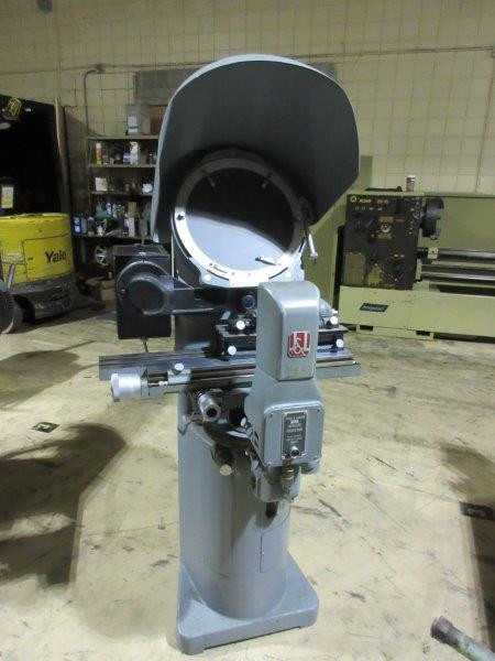 JONES & LAMFORD 14" OPTICAL COMPARATOR - PROCESS EQUIPMENT JONES & LAMFORD 14" OPTICAL COMPARATOR - PROCESS EQUIPMENT