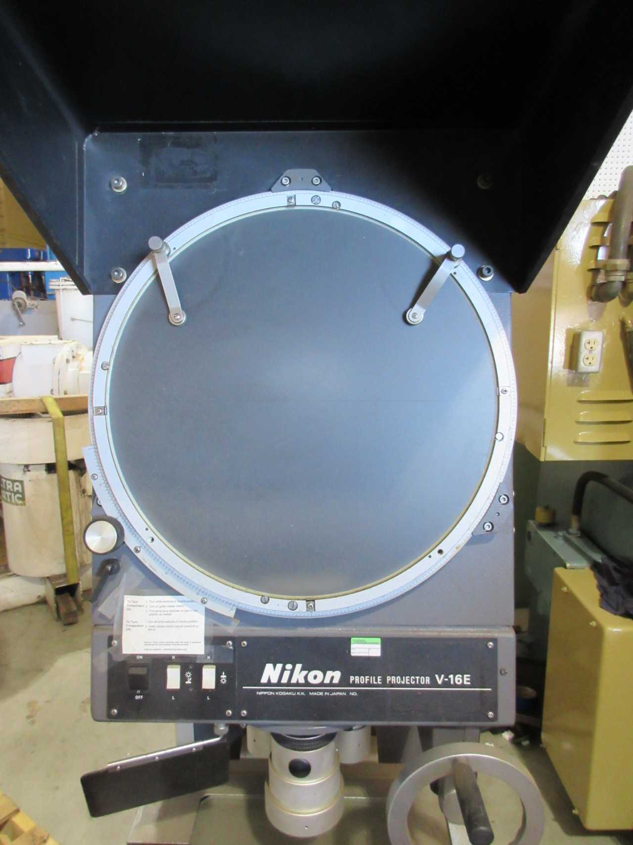 NIKON OPTICAL COMPARATOR - PROCESS EQUIPMENT