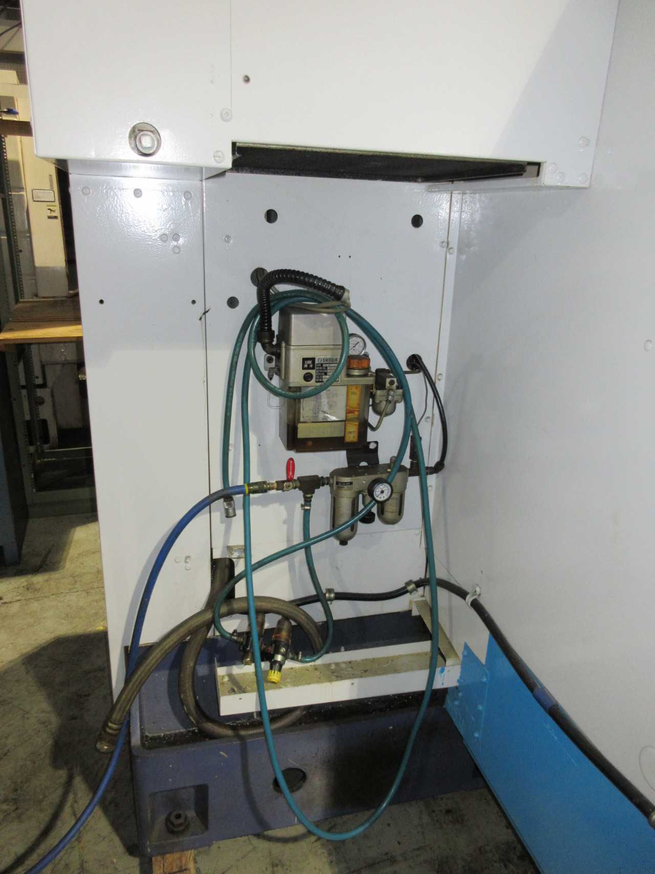 MORI SEIKI VERTICAL MACHINING CENTER - CNC MACHINING CENTERS