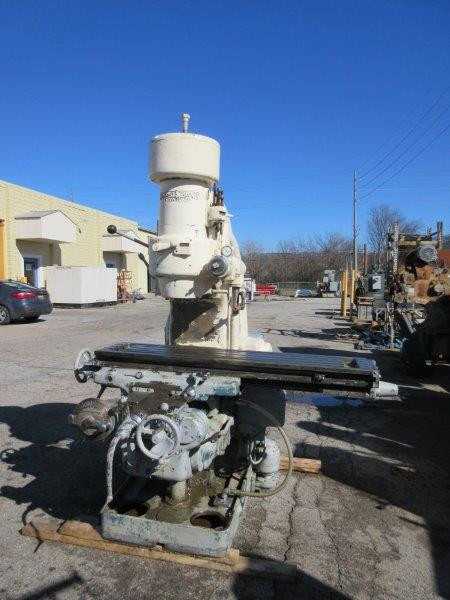 KEARNEY & TRECKER VERTICAL MILL - MILLING MACHINES