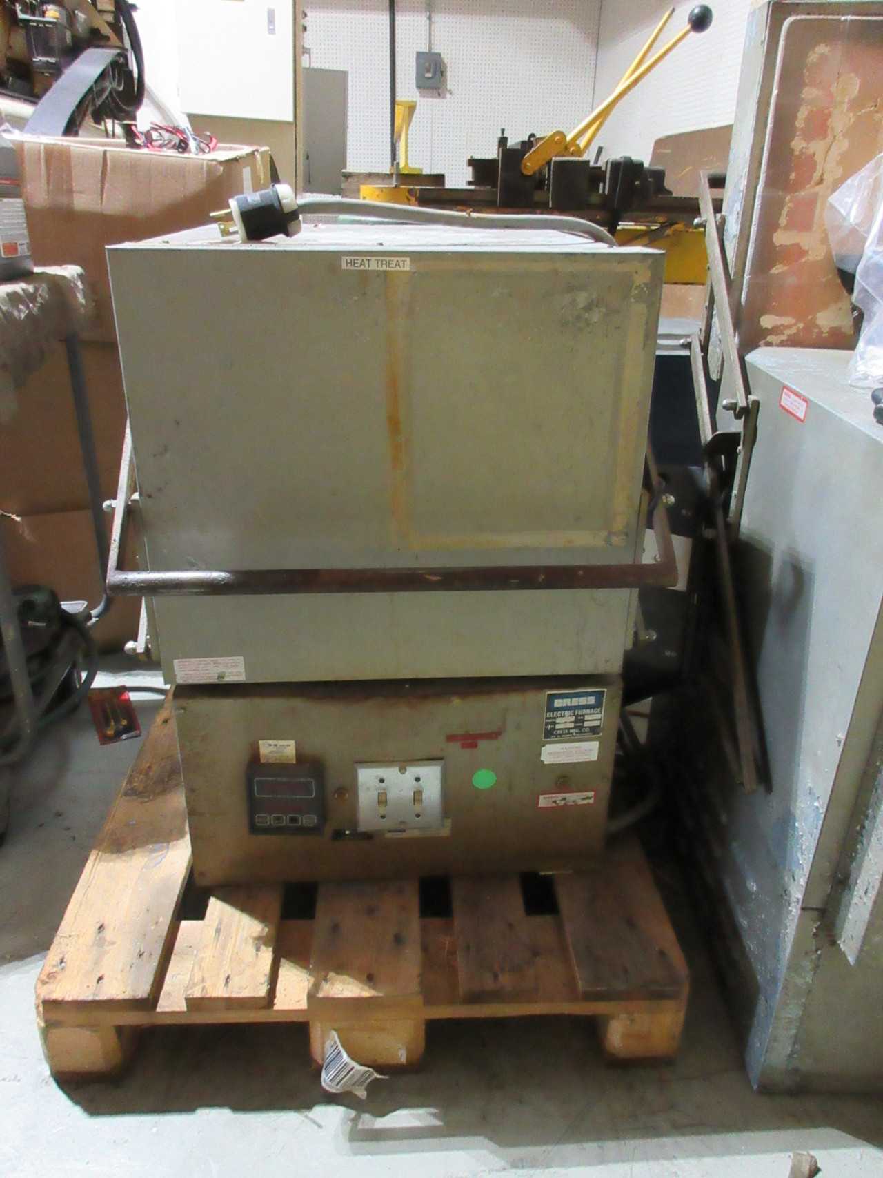 CRESS BENCH TOP ELECTRIC HEATREAT OVEN - MACHINING ACCESSORIES & TOOLING