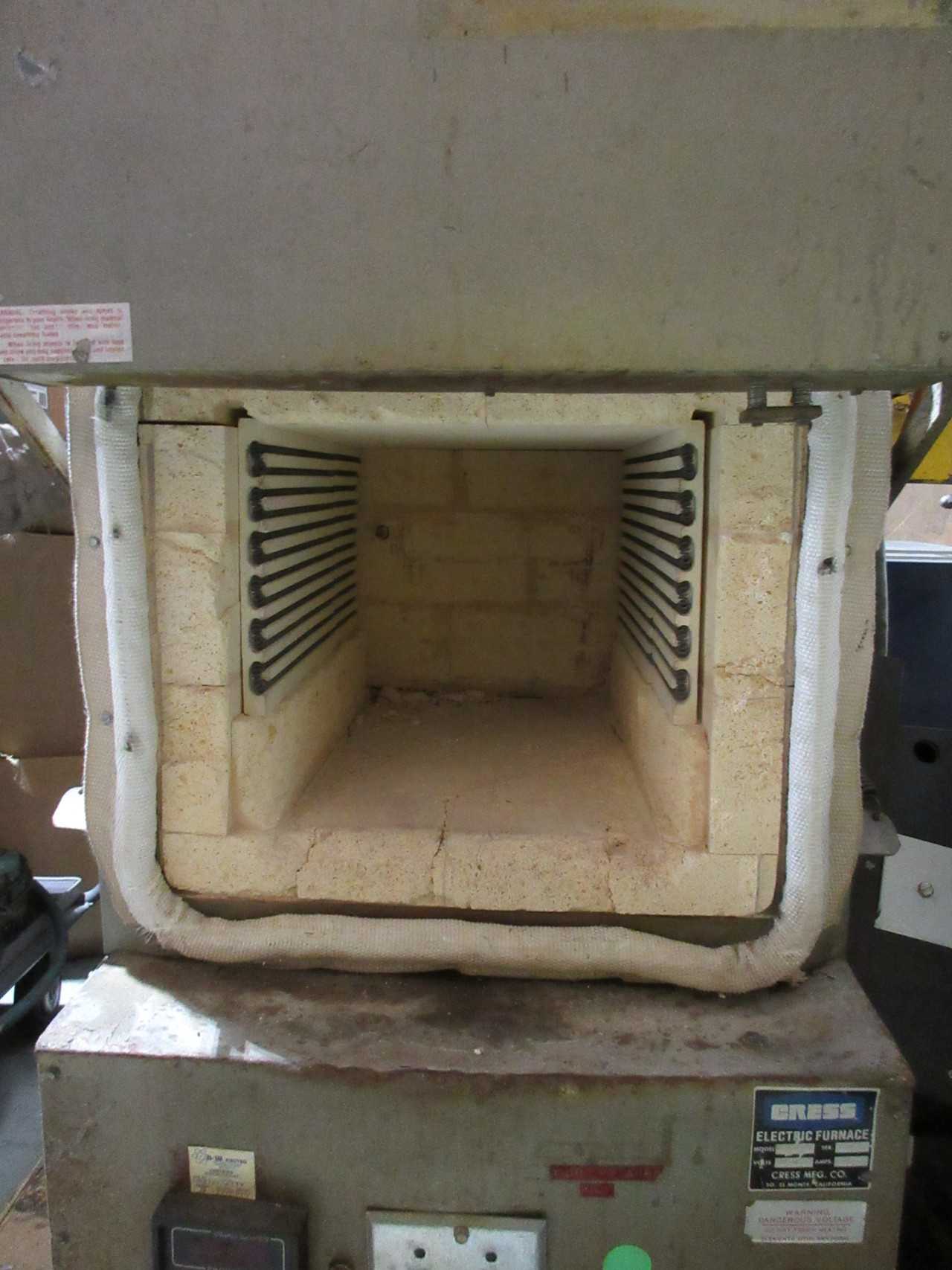 CRESS BENCH TOP ELECTRIC HEATREAT OVEN - MACHINING ACCESSORIES & TOOLING