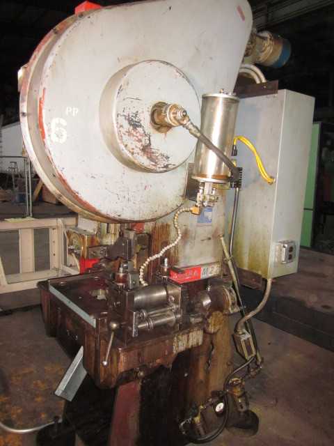 Niagara M-22 OBI Press - MECHANICAL STAMPING PRESSES Niagara M-22 OBI Press - MECHANICAL STAMPING PRESSES