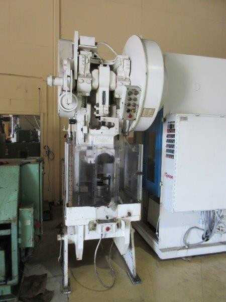 NIAGARA BACK GEARED 60 TON OBI PRESS - MECHANICAL STAMPING PRESSES