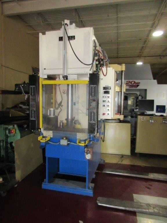 SAVAGE C FRAME 32 TON HYDRAULIC PRESS - PRESSES SAVAGE C FRAME 32 TON HYDRAULIC PRESS - PRESSES
