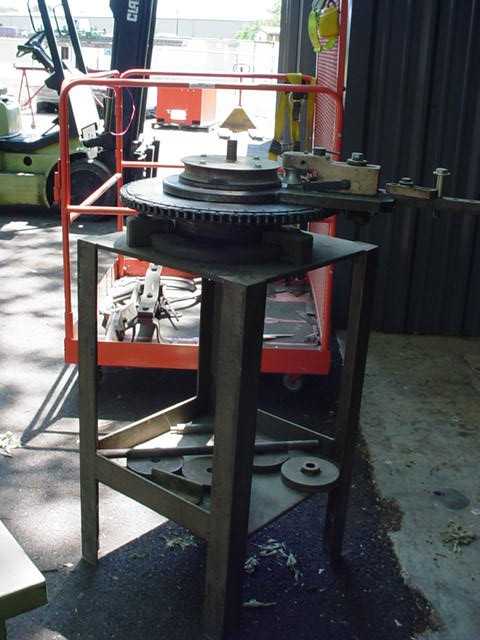 DIACRO HAND TUBE & BAR BENDER - ROLL FORMING MACHINES