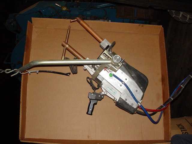 T.J SNOW HAND HELD 23 KVA SPOT WELDER - MACHINING ACCESSORIES & TOOLING T.J SNOW HAND HELD 23 KVA SPOT WELDER - MACHINING ACCESSORIES & TOOLING