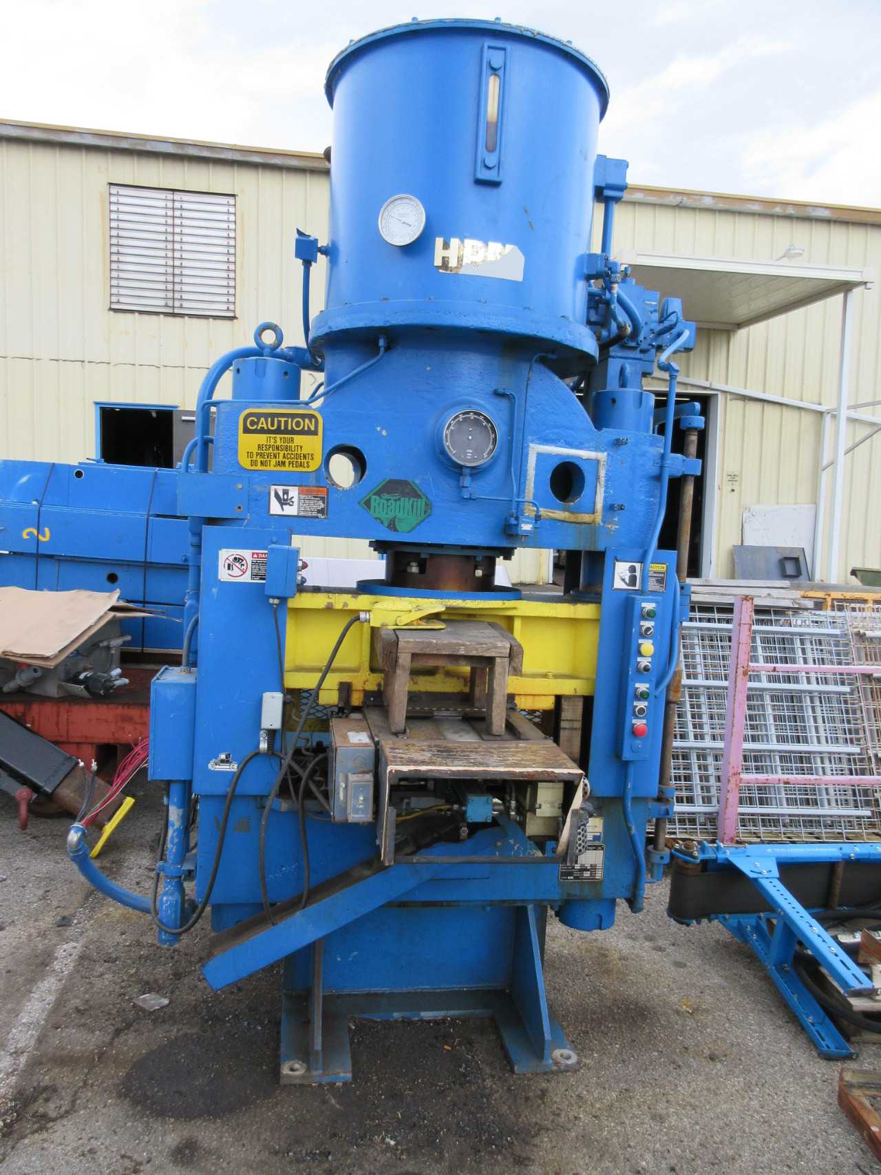 HPM 200 TON HYDRAULIC PRESS - PRESSES