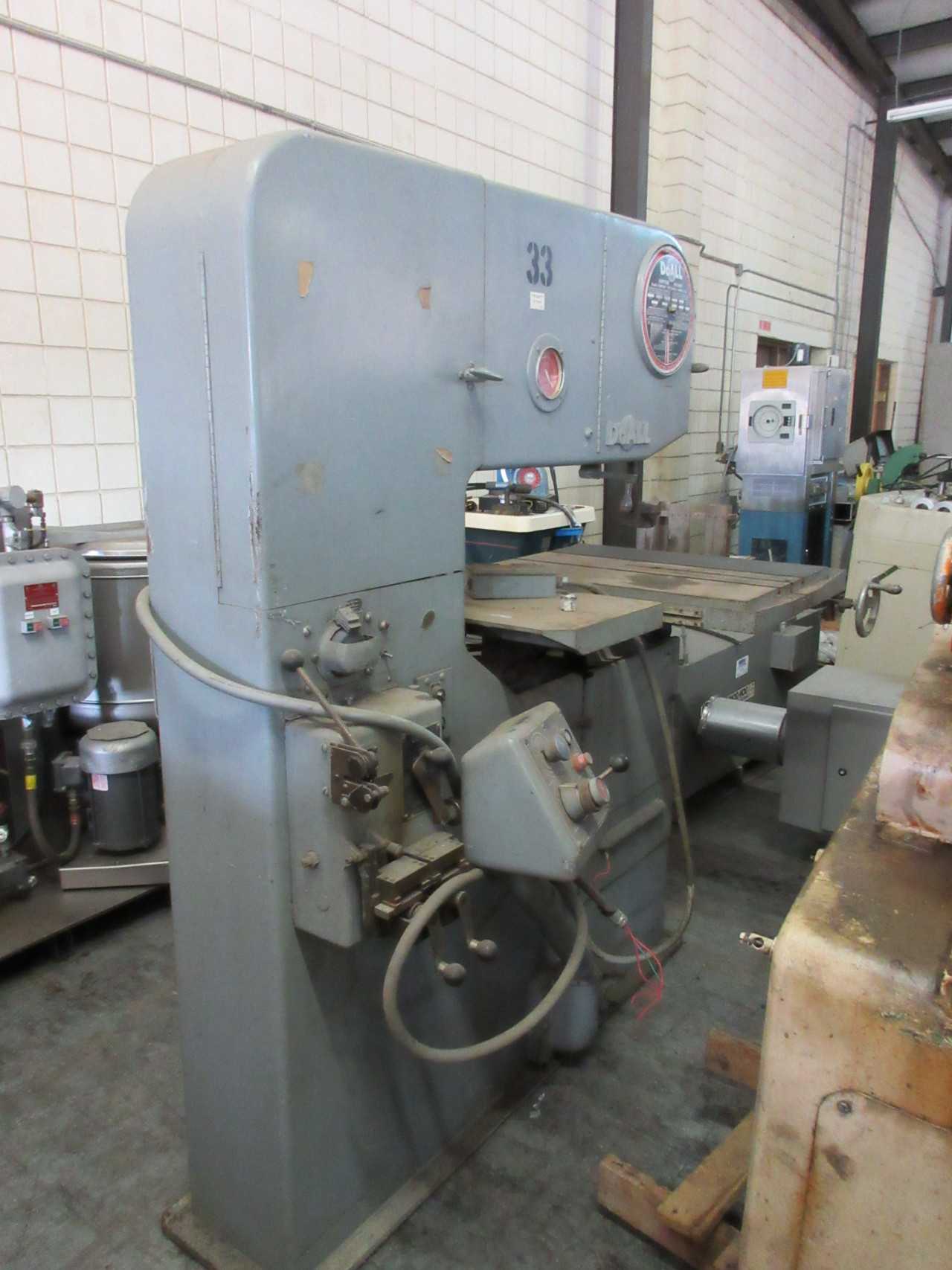 DOALL 3612-3 VERTICAL BAND SAW - METAL SAWS