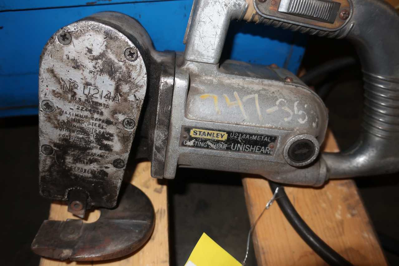 1 PALLET OF ASSORTED POWERTOOLS SANDER ROTO-HAMMER NIBBLER ANGULAR DRIVER - MISCELLANEOUS