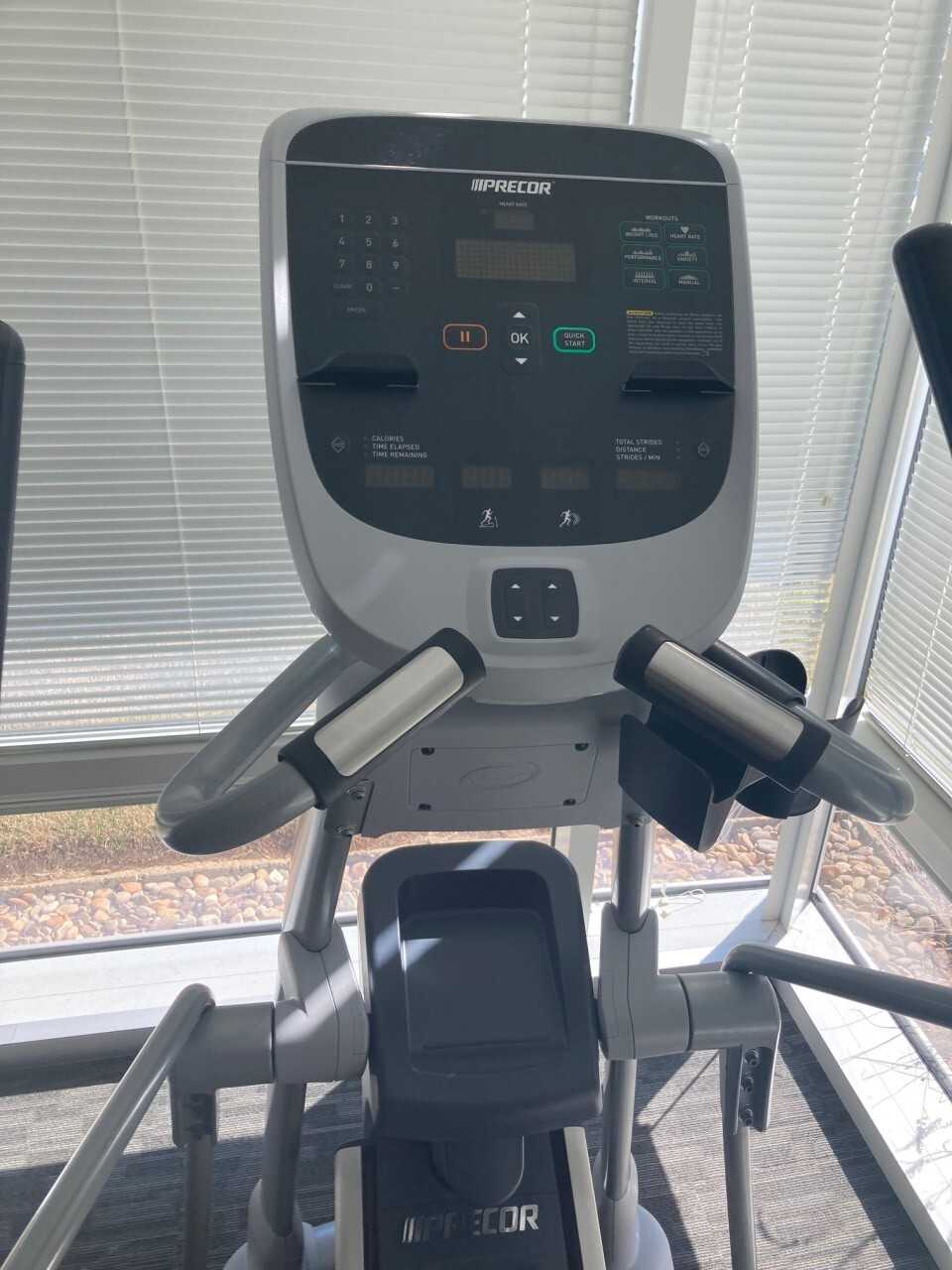Precor EFX 885 Crosstrainer (2599547) Huntsville - MISCELLANEOUS