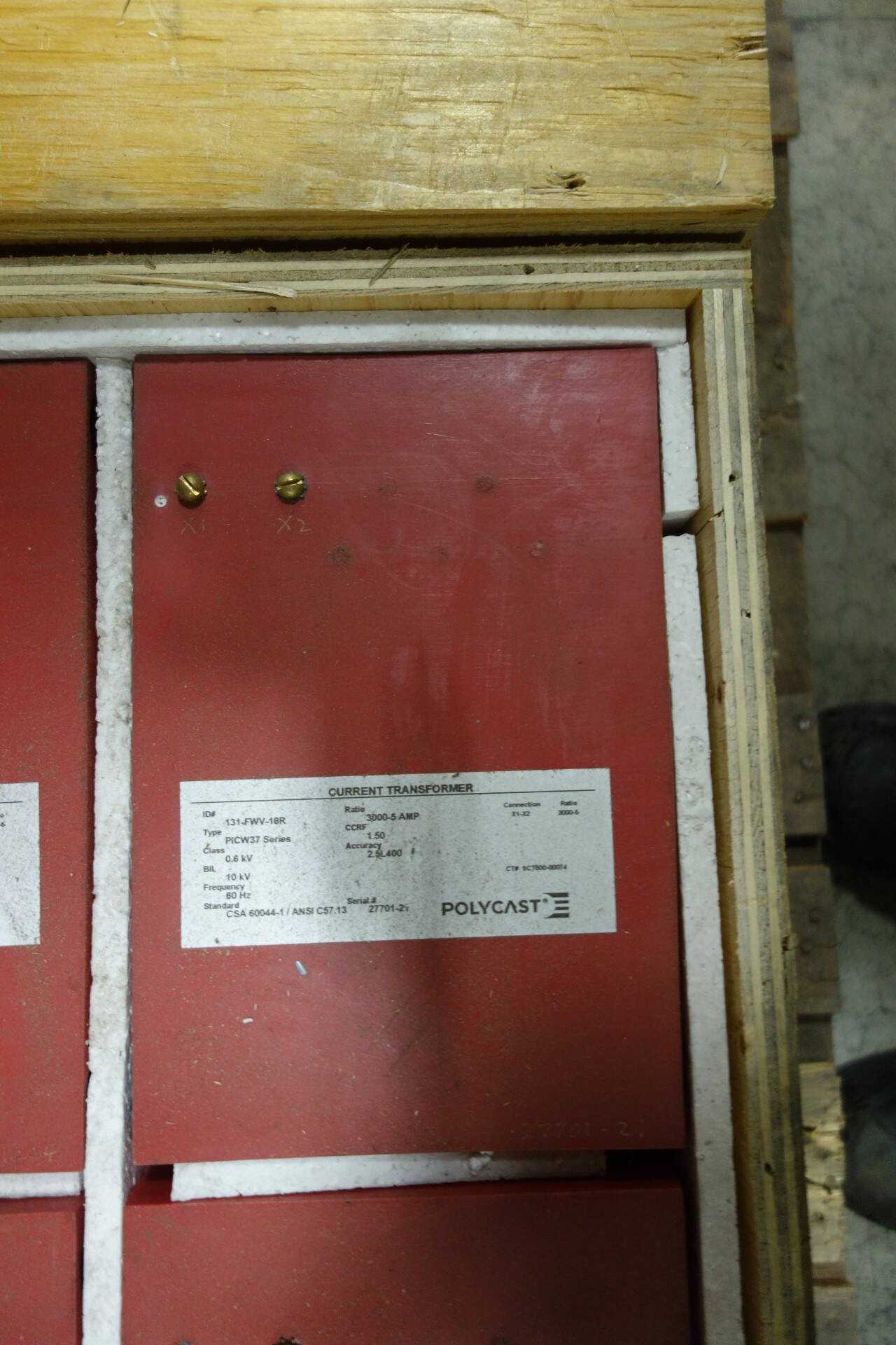 LOT OF 16 POLYCAST PICW37 131-FWV-18R 3000-5 15KV-AC CURRENT TRANSFORMER - CONTROL TRANSFORMERS