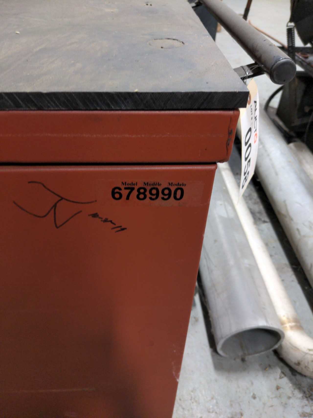 Jobox without contents - PLANT & FACILITY