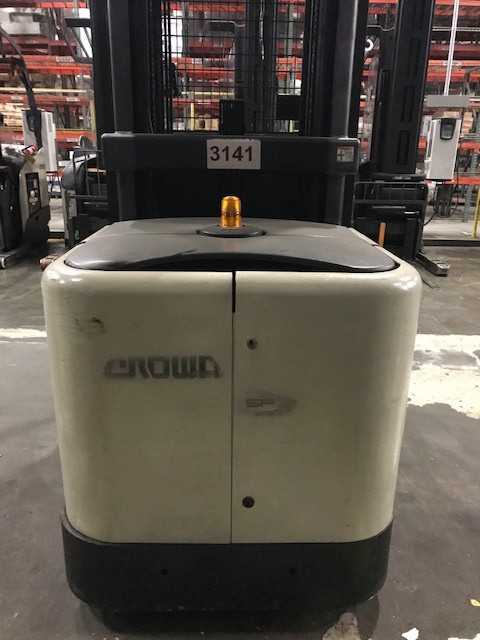 2005 Crown SP3420-30T order picker, Norcross, GA - ORDER PICKER